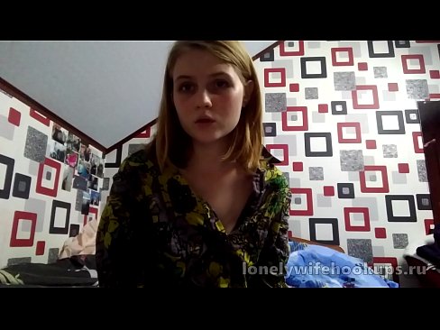 ❤️ Wophunzira wachinyamata wa blonde waku Russia amakonda matayala akulu. ❤ pa ife ❌❤